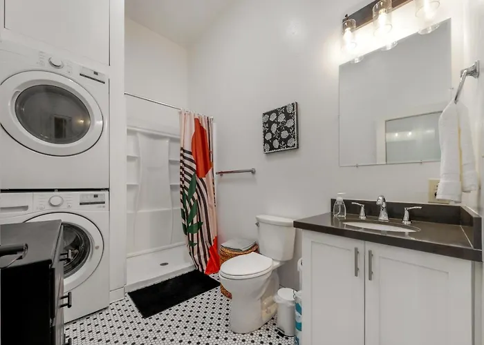 Holiday home Charming And Cozy, 1 Bedroom 1 Ba , Historic Duplex Tucson